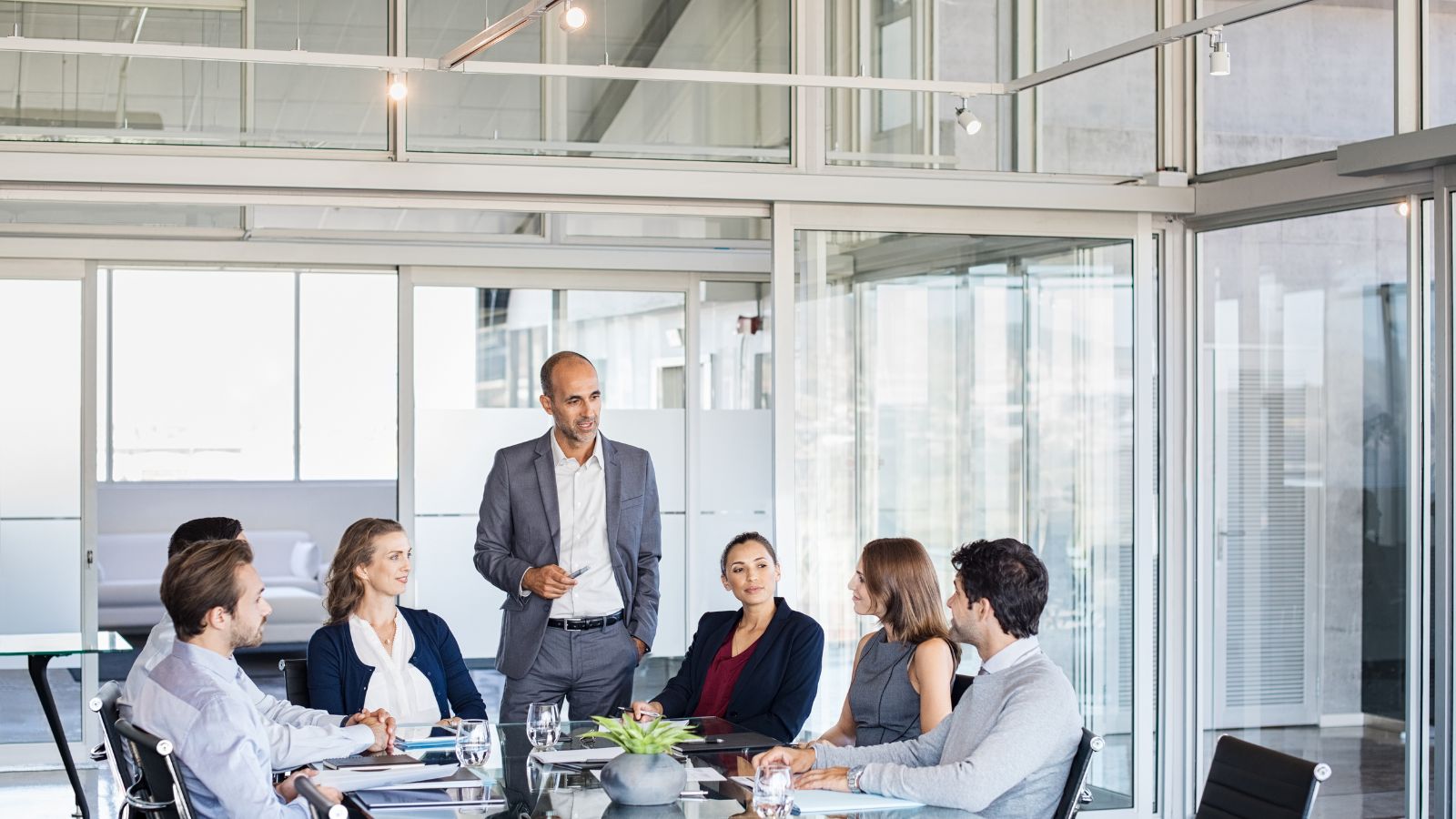 Executive Briefing - B2B eCommerce